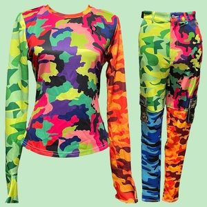 SO REAL Amazing Colorful “Camo Fever” Top & Pants – Large – NWT